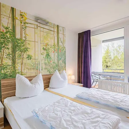 Ferienwohnpark Zwei-zimmer-apartment 49 20 * Immenstaad am Bodensee